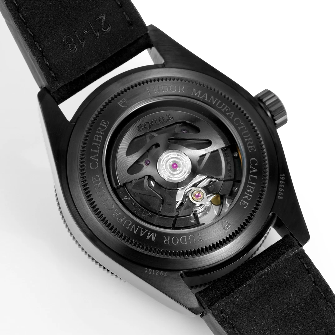 Black Bay Dark Knight Edition Ceramic Style All-Black Matte Stealth Diver Watch Leather-Rubber Hybrid Strap - Image 5