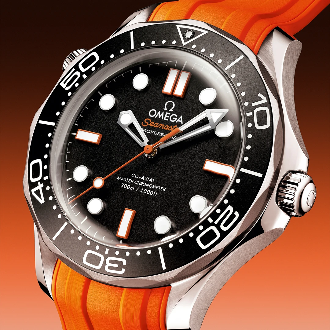 Seamaster Diver 300M 42 mm on Rubber Bracelet - Image 3